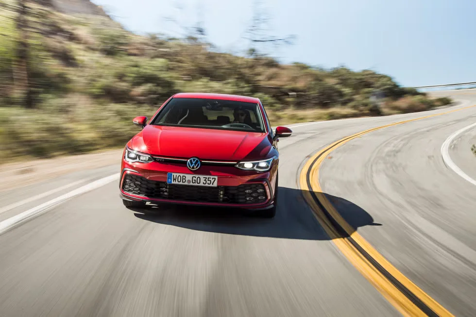 قیمت گلف GTI ۲۰۲۳
