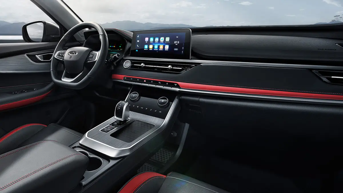 داخل کابین ام وی ام X55 پرو